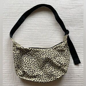BAGGU Nylon Crescent Leopard